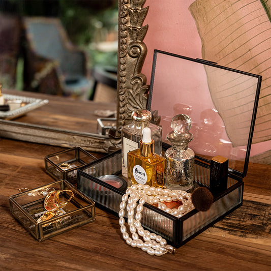 Neelam Jewellery Box