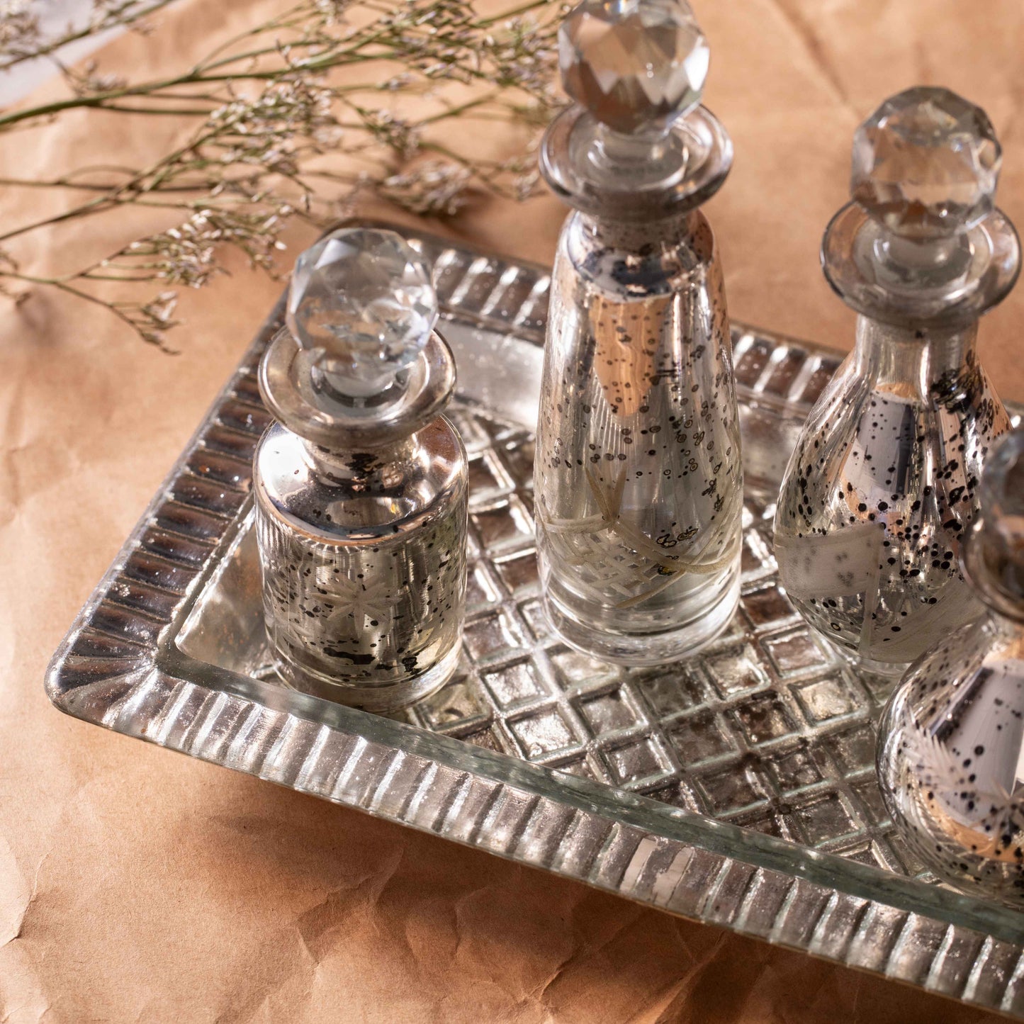 Riviera Bottle Set with Tray