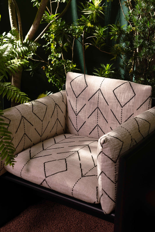 Aravali Lounge Chair