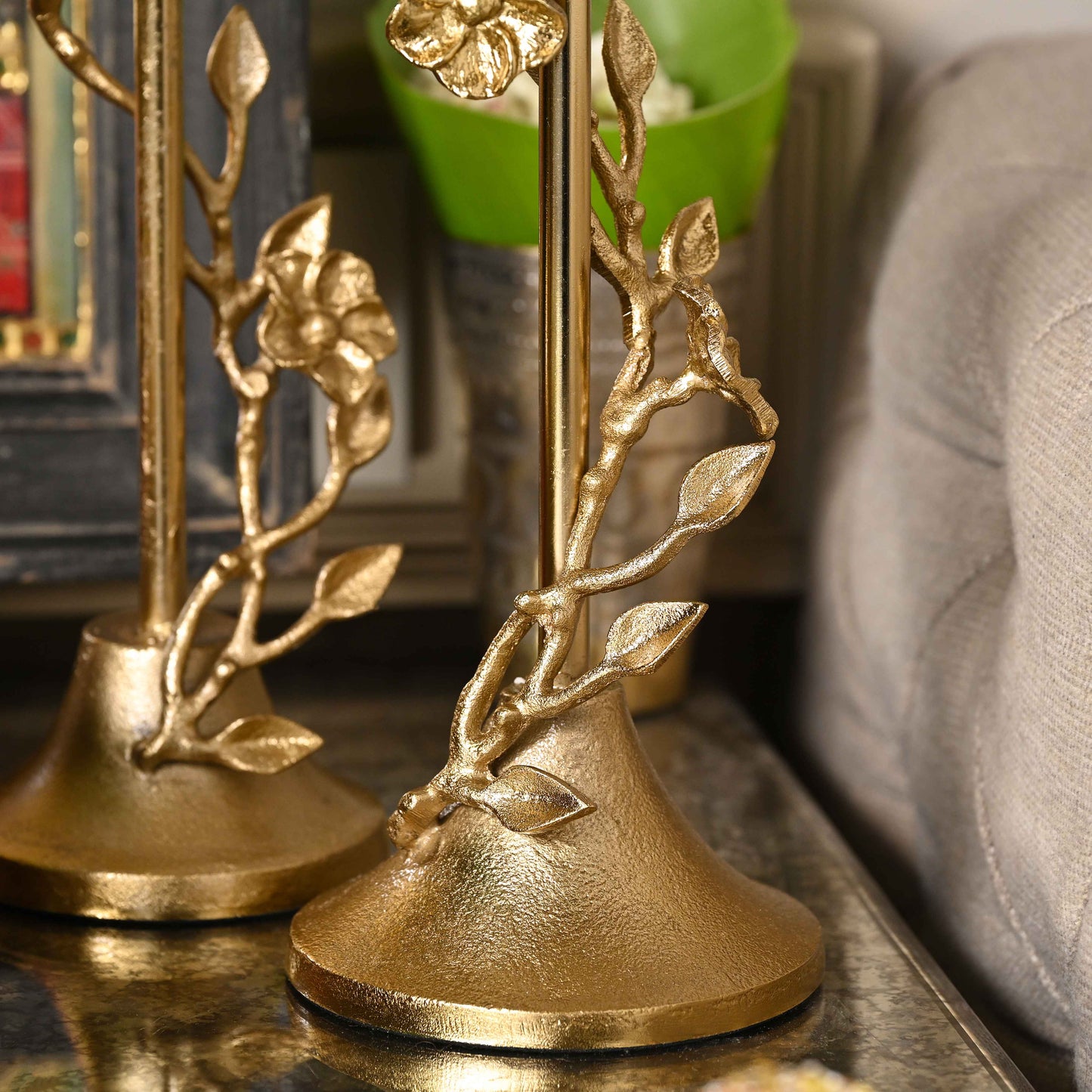 Tendril Candle Stand