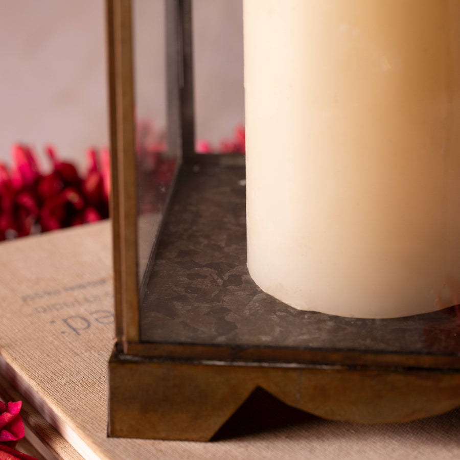 Panna Candle Holder