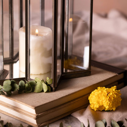 Star Candle Holder With Mirror Base