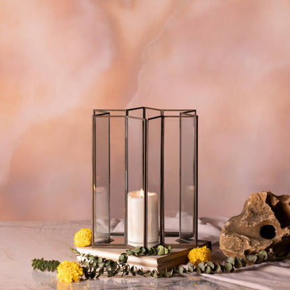 Star Candle Holder With Mirror Base