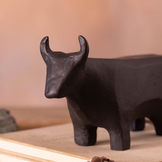 The Big Bull Metal Décor