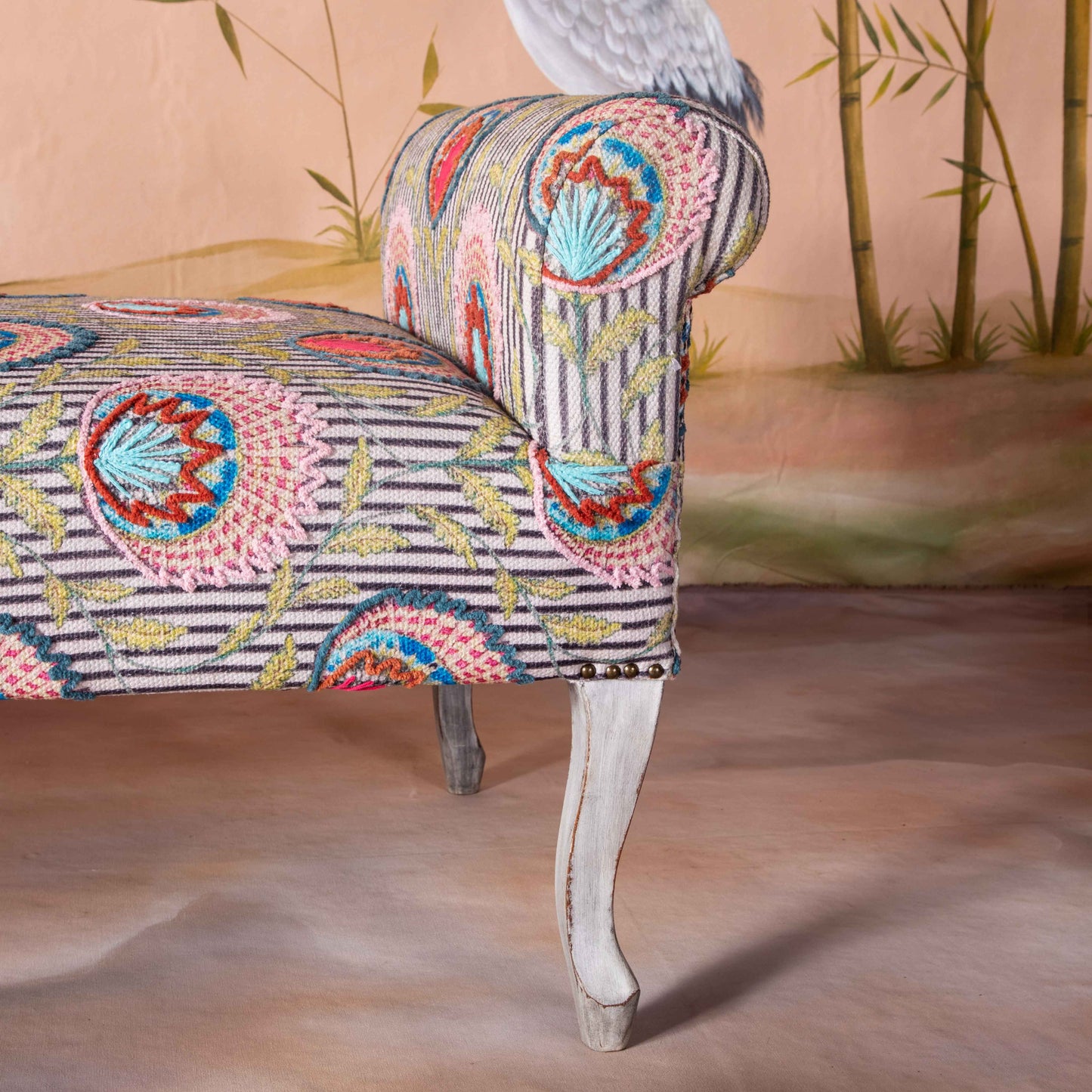 Kandy Chaise