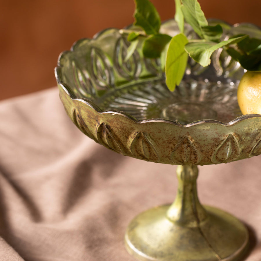 Scallop Fruit Stand