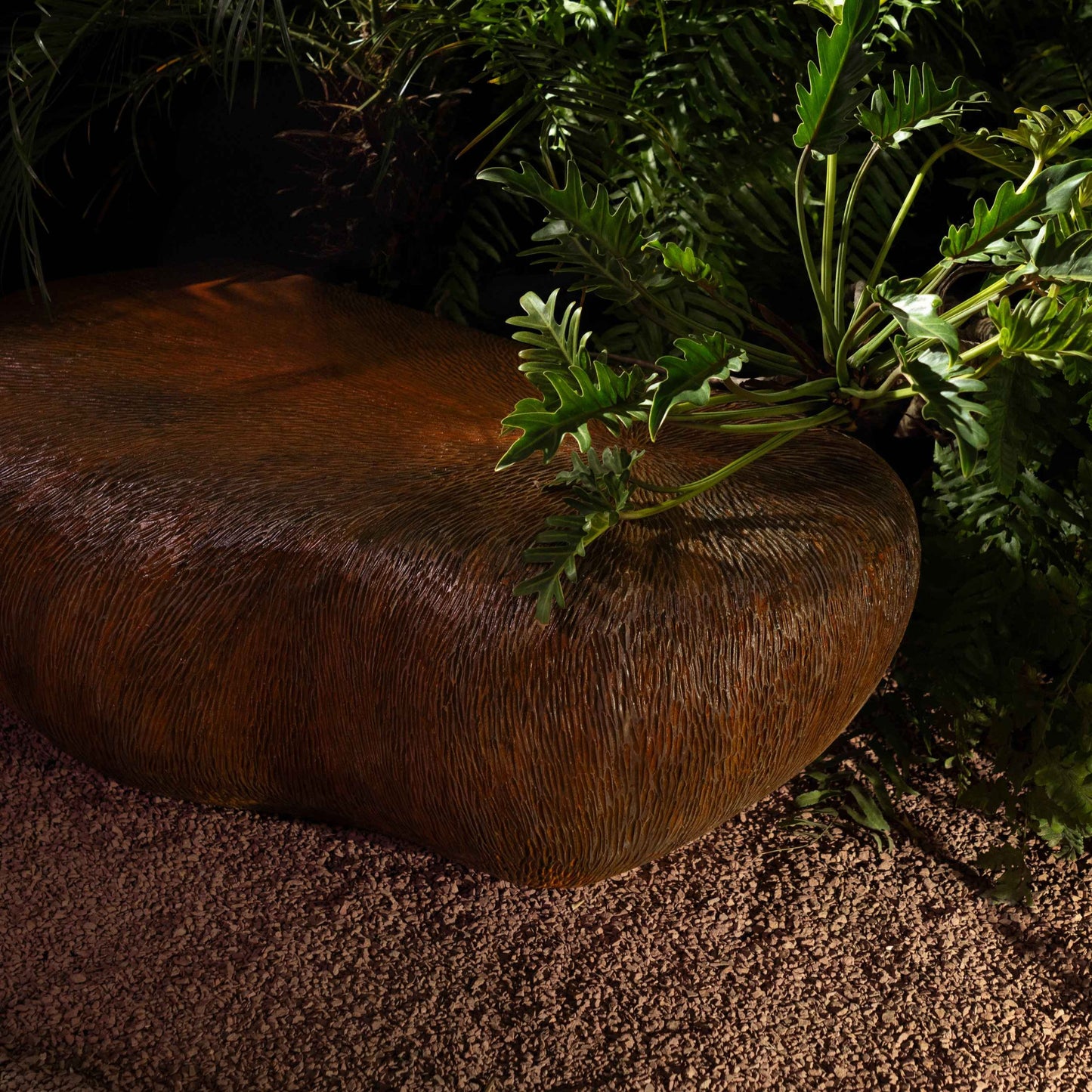 Pebble Table