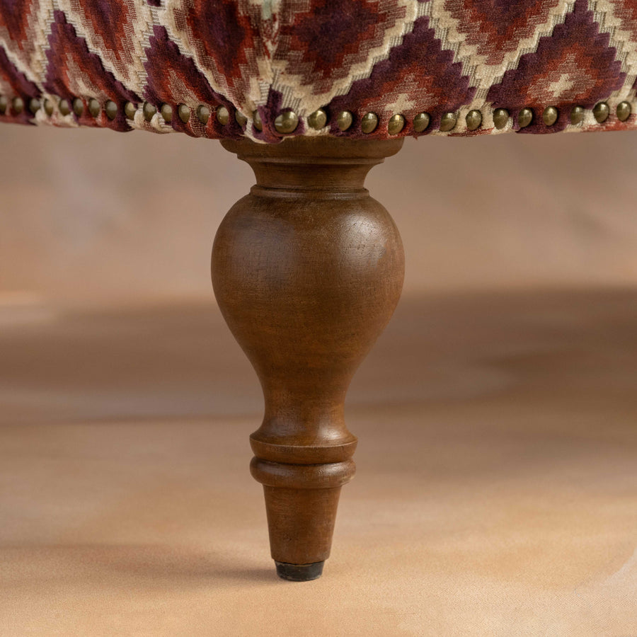Akshi Ottoman