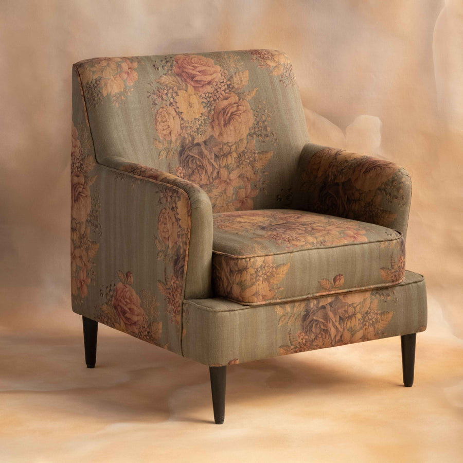 Prism Armchair – side profile