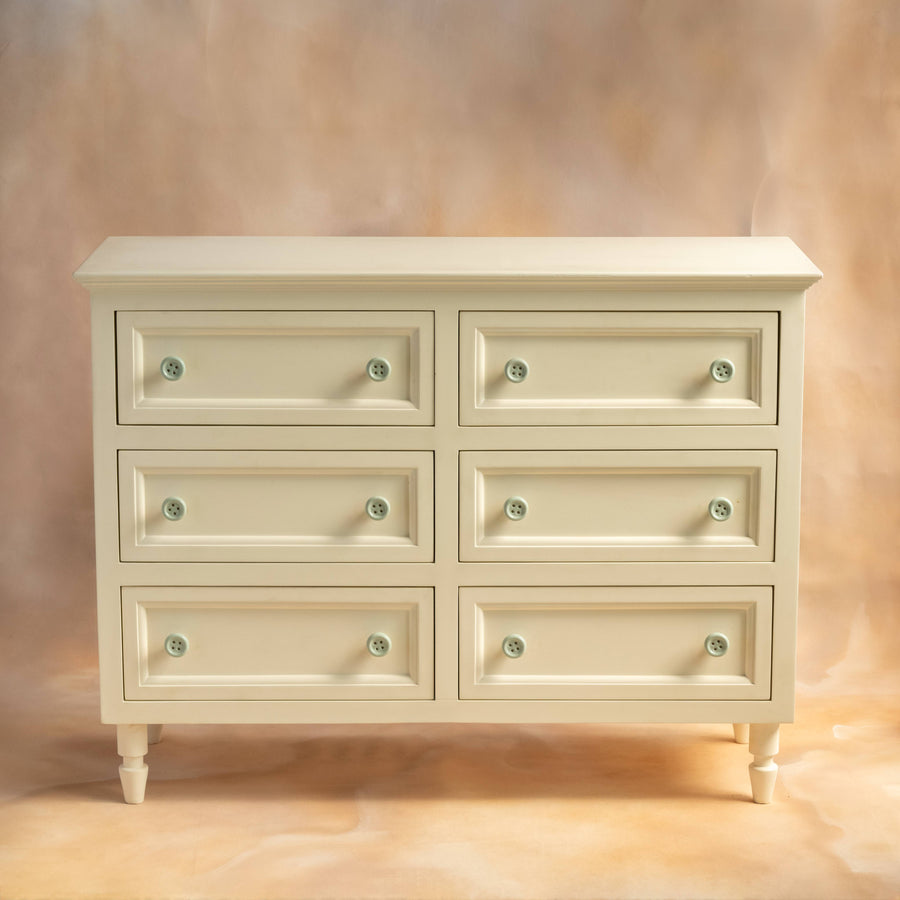 Aura Chest of Drawers
