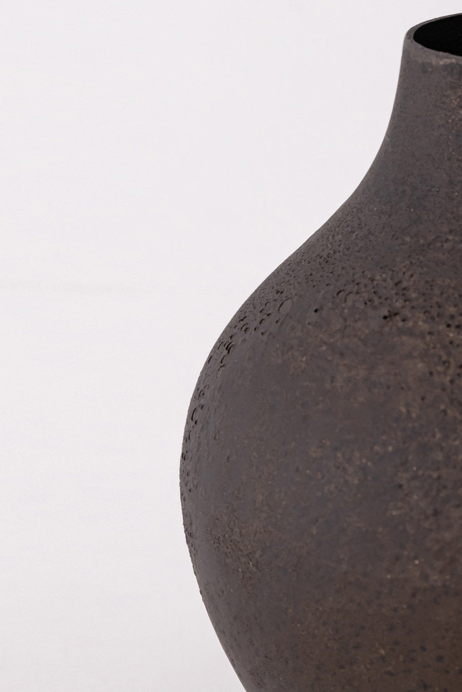 Ovo Mini Vase