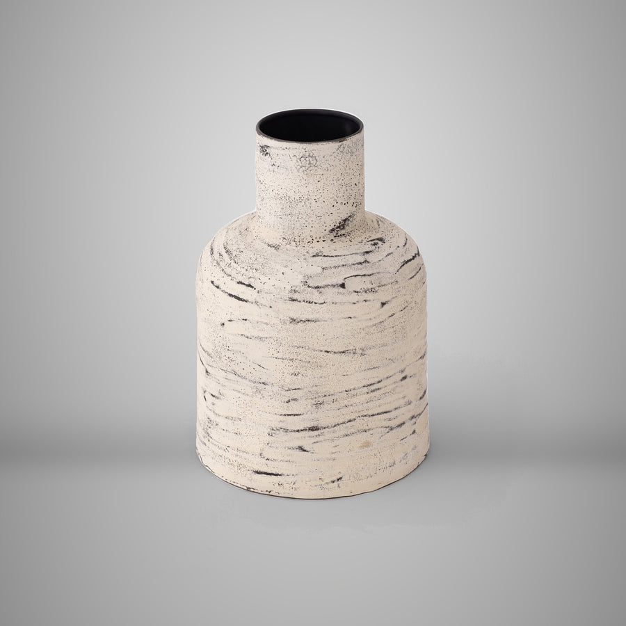 Bellora Vase