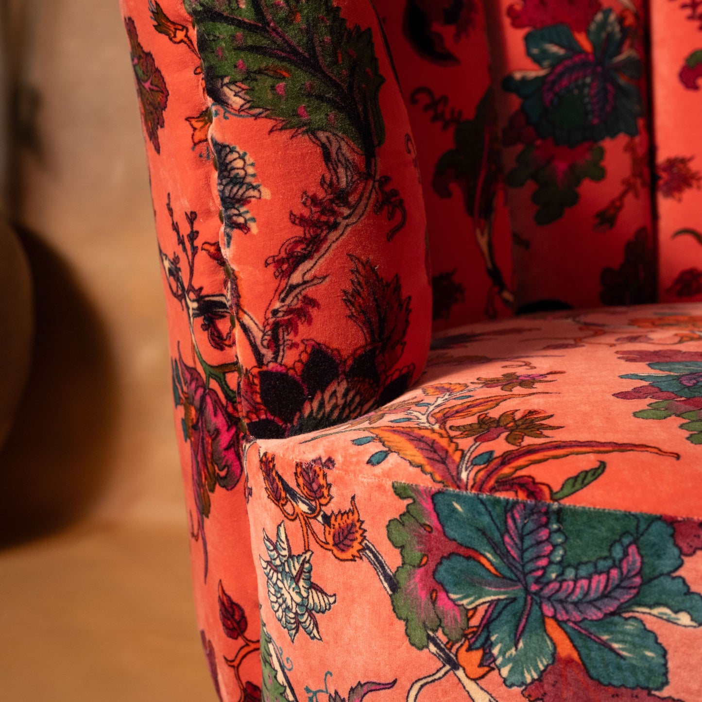 Palm Chair (Pink)