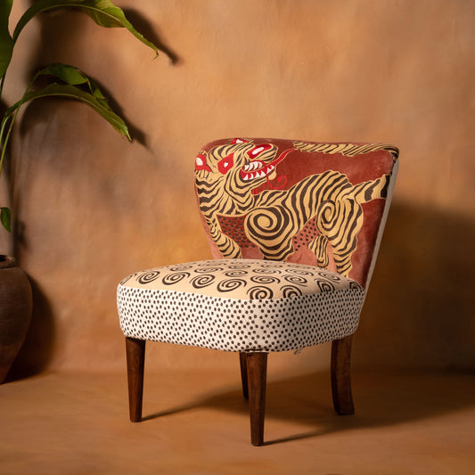 Nyoma Chair
