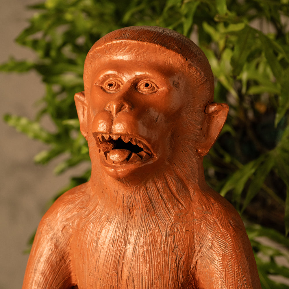 Squatted Monkey Garden Decor