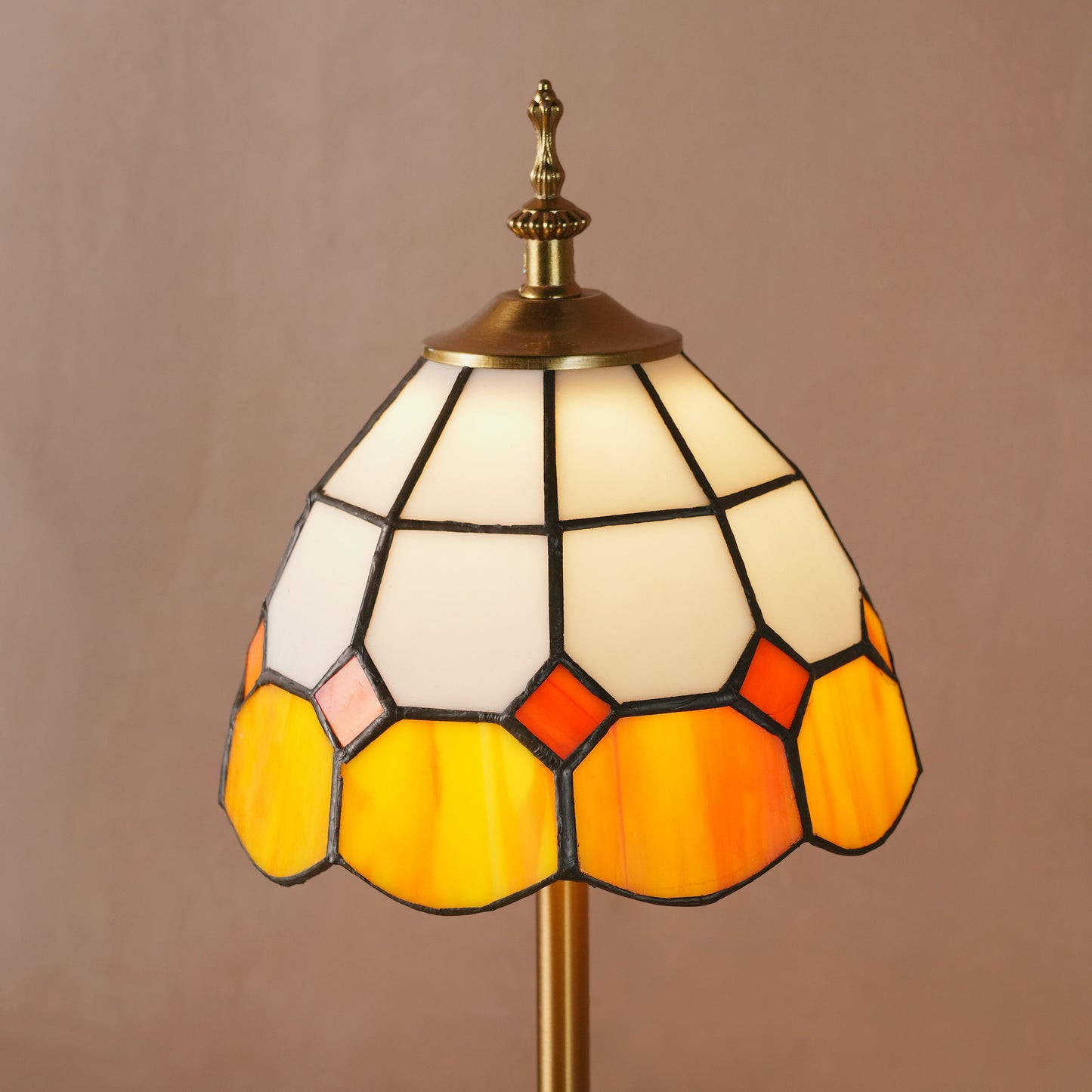 Prisma Table Lamp (White)