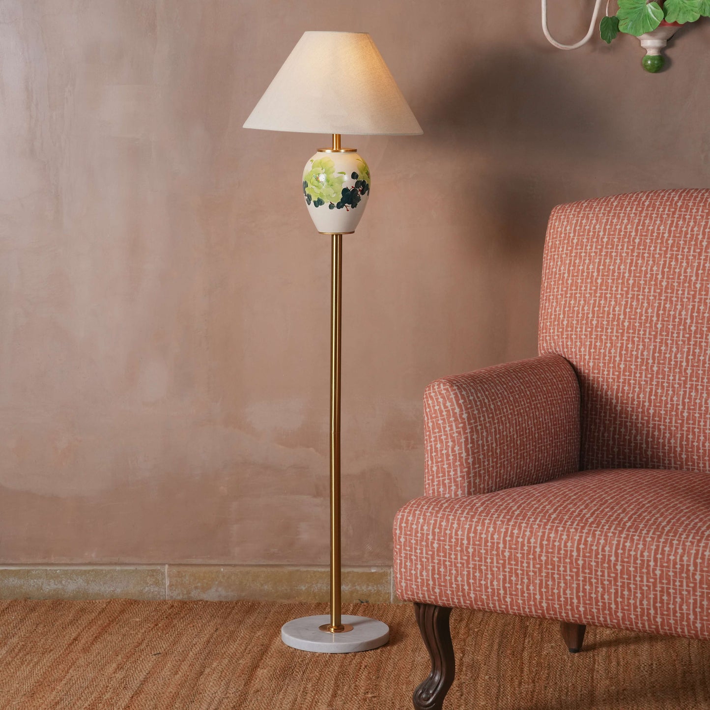 Noor Floor Lamp