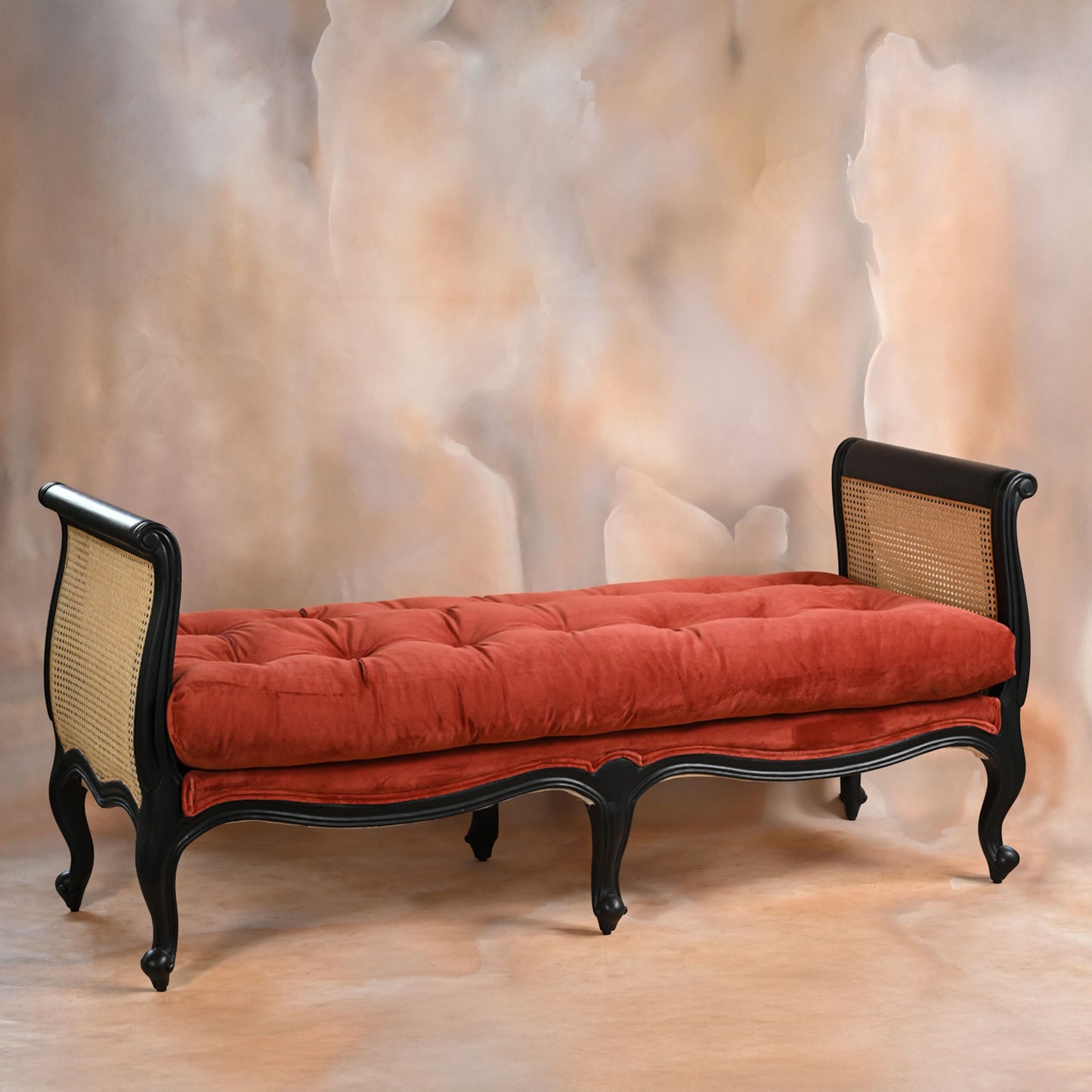 Raj Chaise