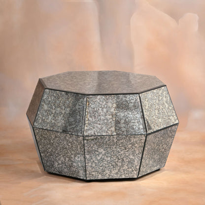 The Ayena Table Set