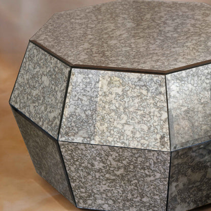 The Ayena Table Set