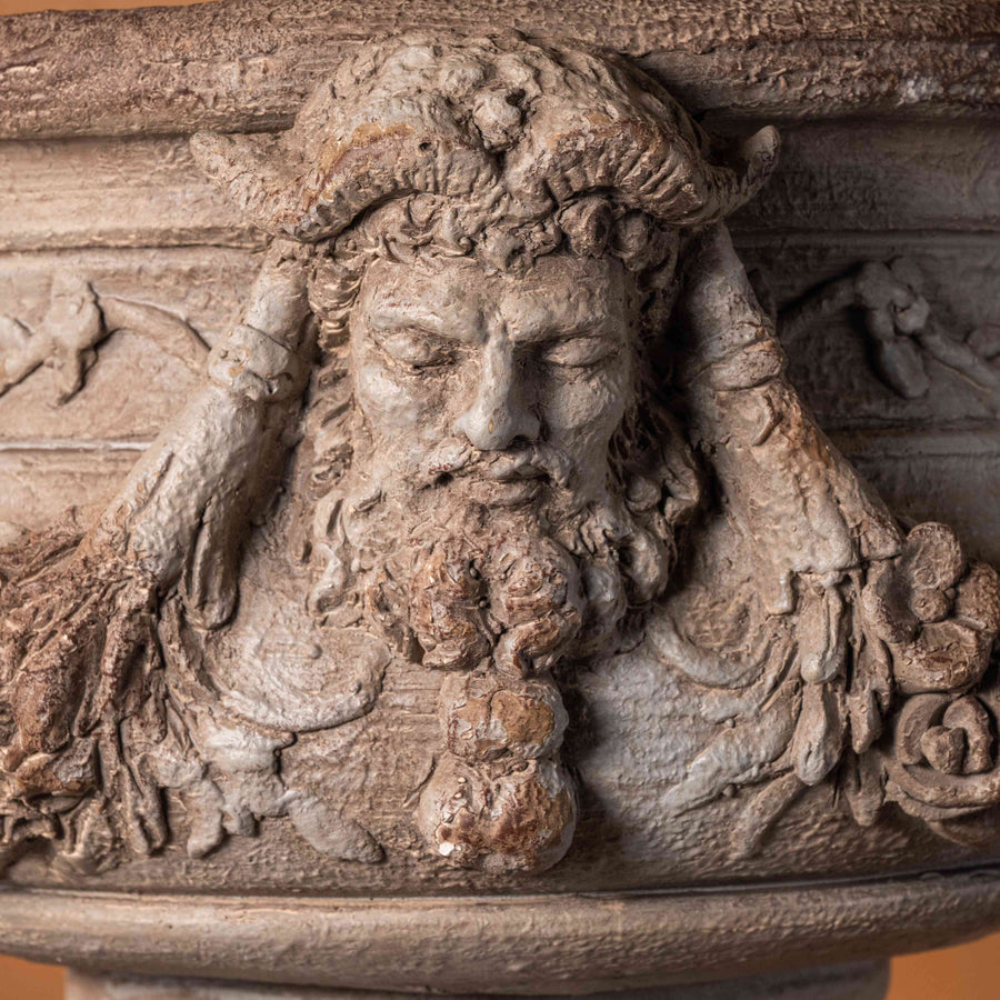 Zeus Polyresin Pot