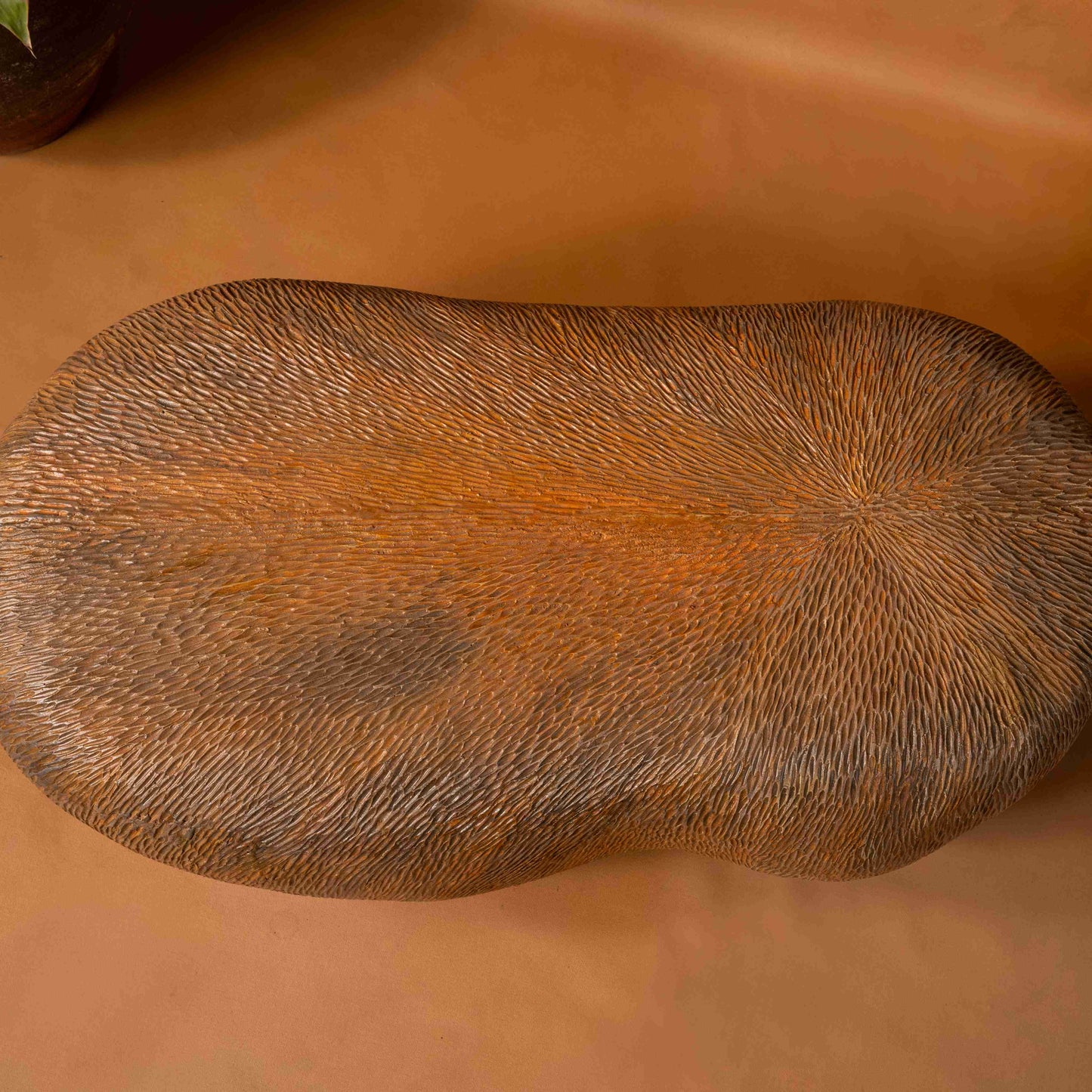 Pebble Table