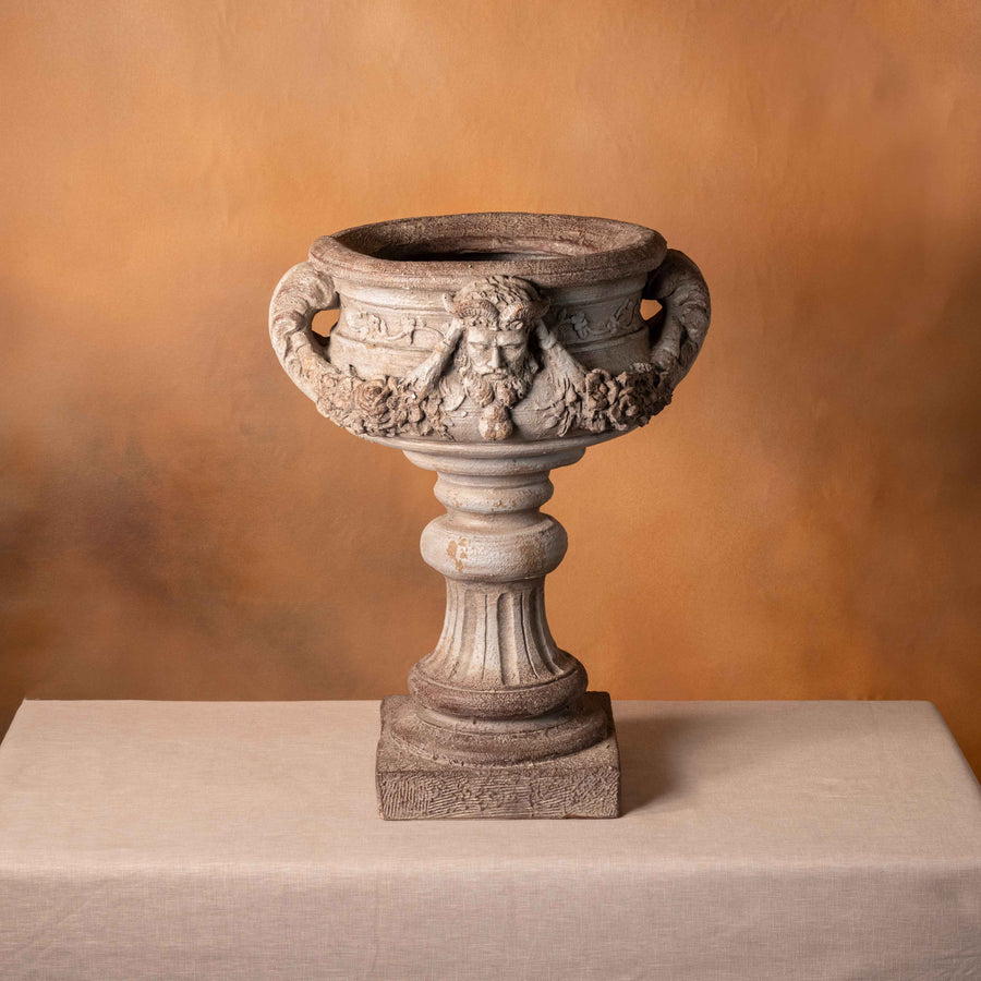 Zeus Polyresin Pot