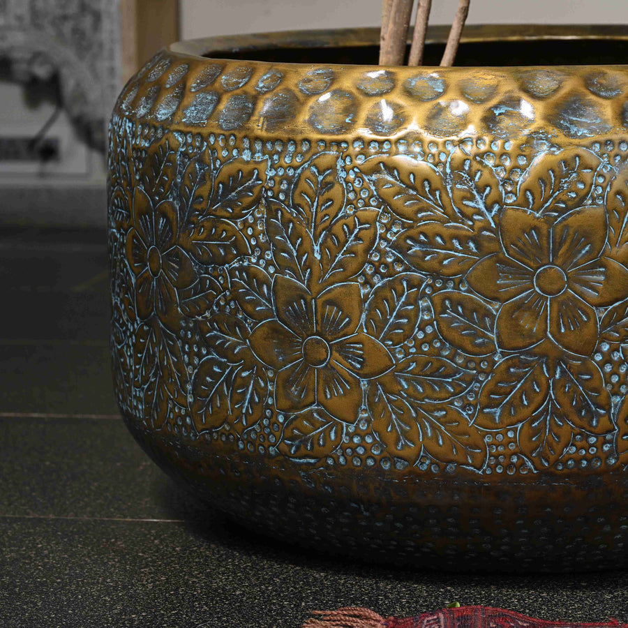 Bloom Planter (Antique Brass)