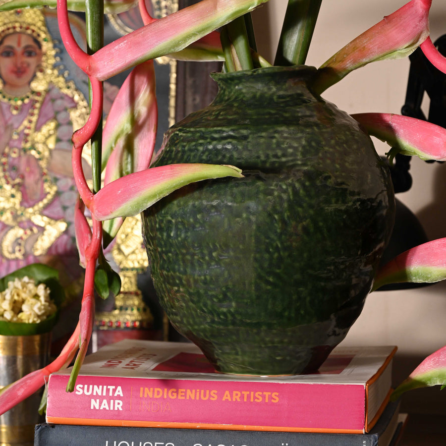 Zyra Ceramic Vase