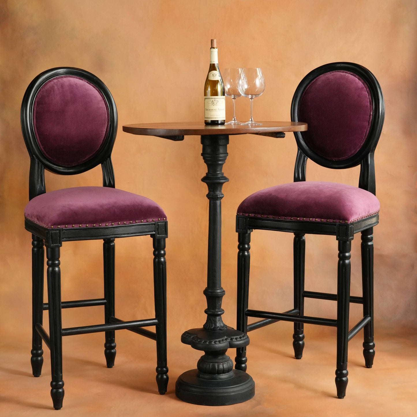 Gulabo Bar Chair