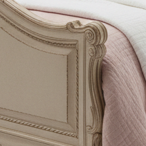 Ivory Crest Bed