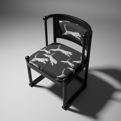 Prowl Noir Chair – side profile