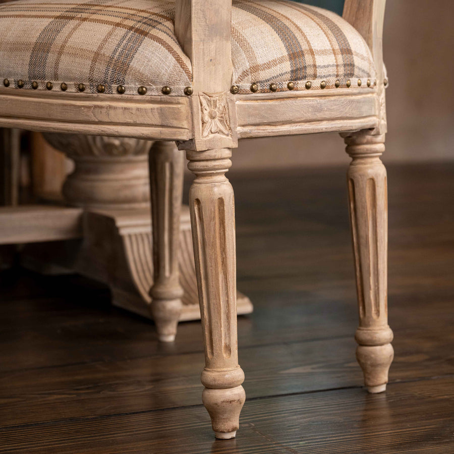 Jolie Dining Table