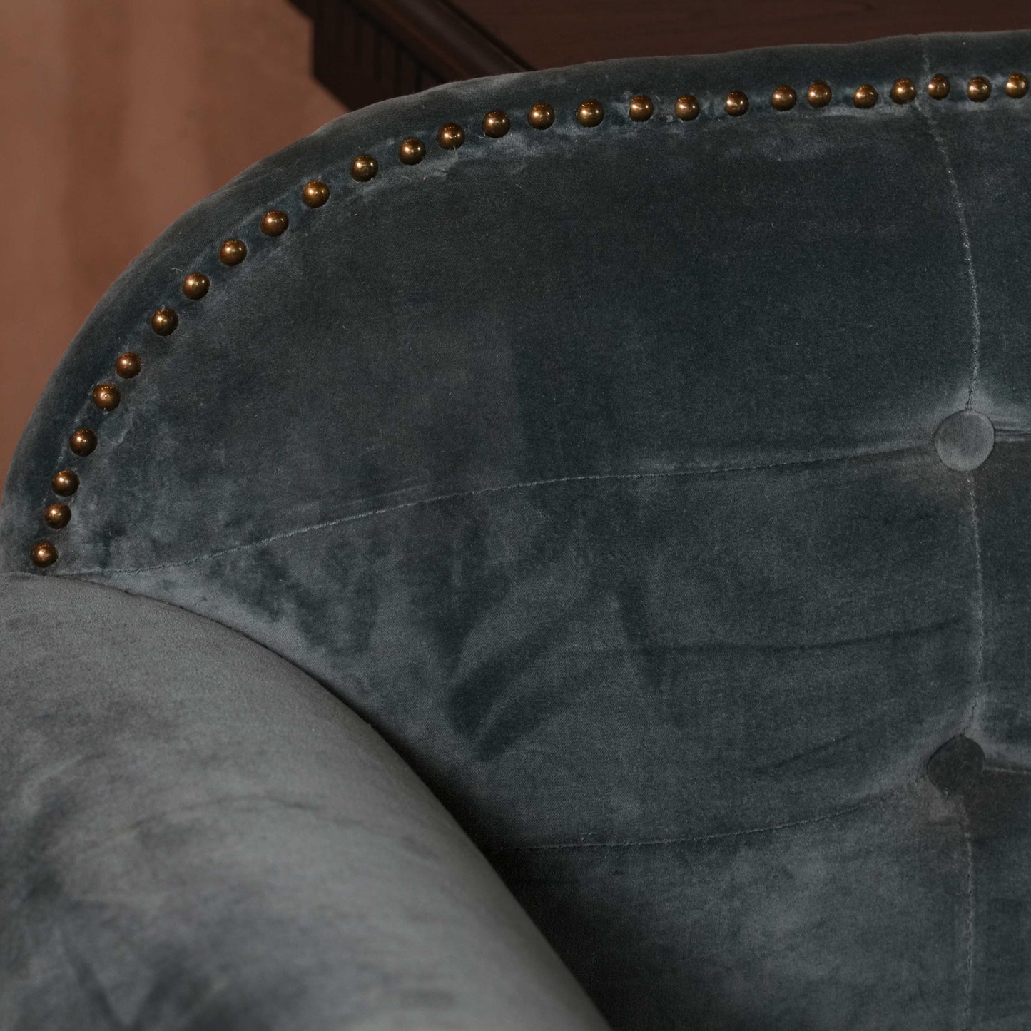 Scalloped Day Bed Sofa